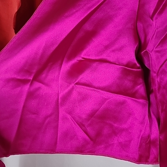 NEW JULIA by Love J Satin Red Pink Tie Front Crop Top Blouse Sz M - Picture 3 of 11